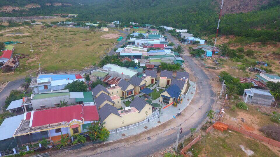 Alo Ha Binh Tien Hotel Thon Binh Hung Екстериор снимка